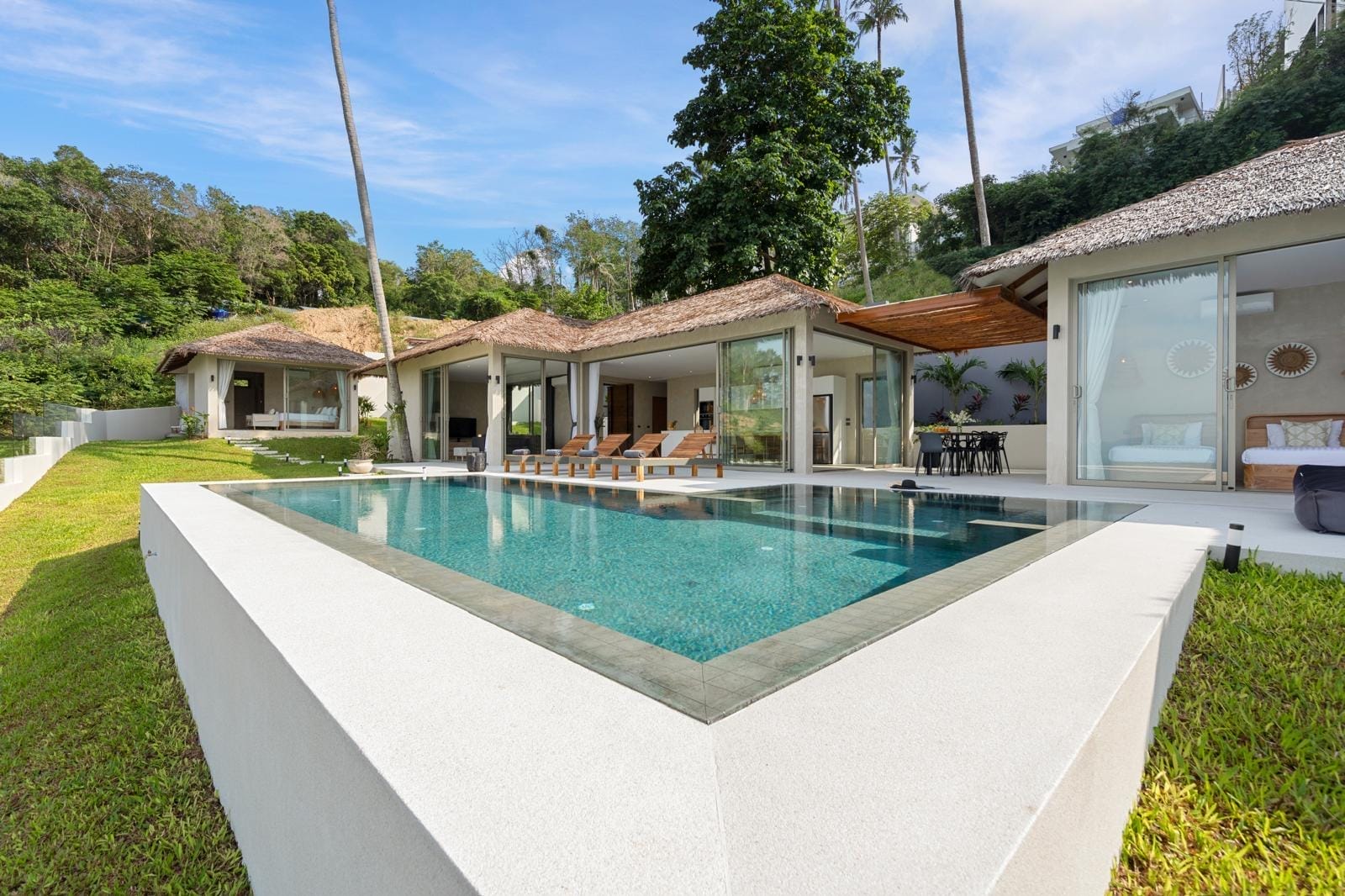 Comprehensive Guide to Buying a Villa in Koh Samui in 2025