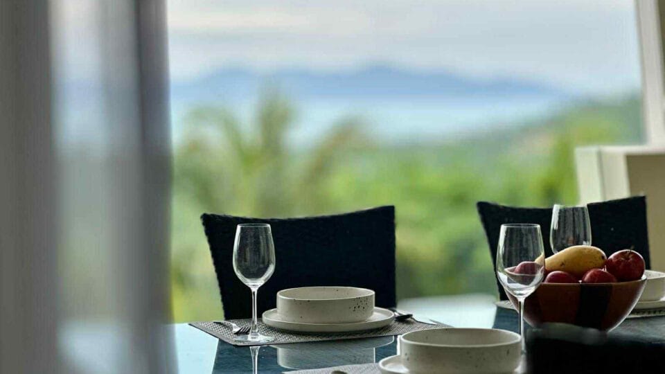 Maenam Seaview Apartment (13)