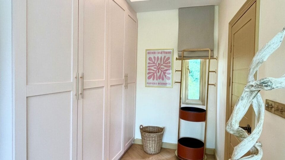 Peaceful 3 Bedroom Pool Villa For Sale in Taling Ngam (12)