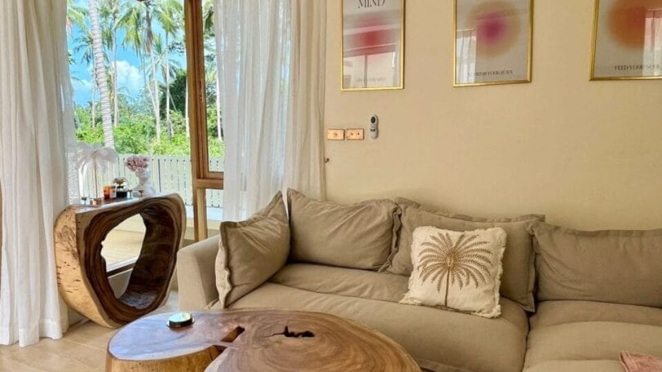 Peaceful 3 Bedroom Pool Villa For Sale in Taling Ngam (4)