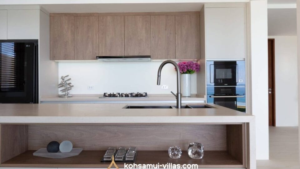 Seaview Villa For Sale ChoengMon (14)