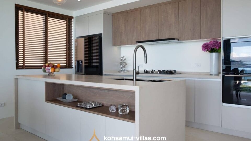 Seaview Villa For Sale ChoengMon (16)