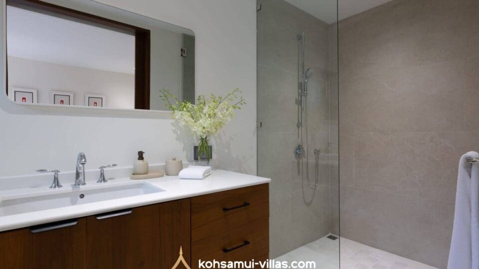 Seaview Villa For Sale ChoengMon (21)